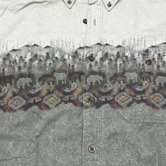 Vintage Woolrich Flannel Button Down Shirt Nature Bear Tree Print Mens Medium - Picture 4 of 10